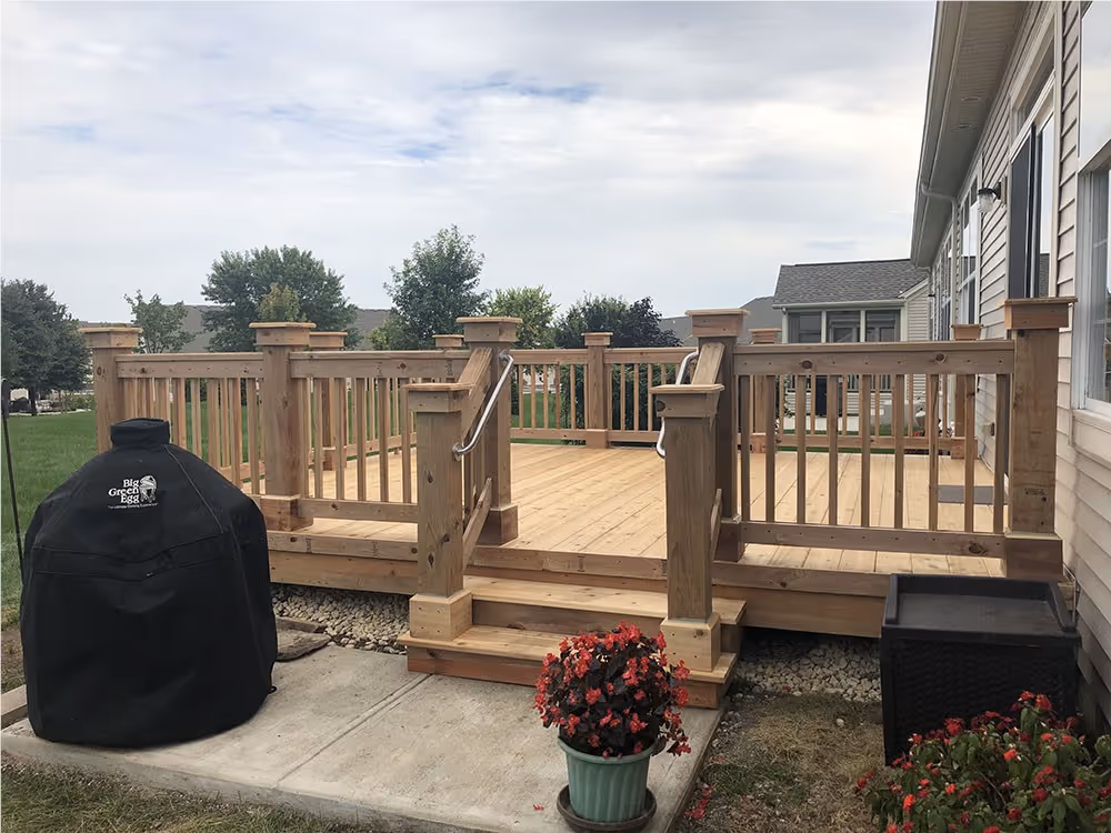 Explore our deck materials and types available to homeowners of Greater Chicago & Milwaukee